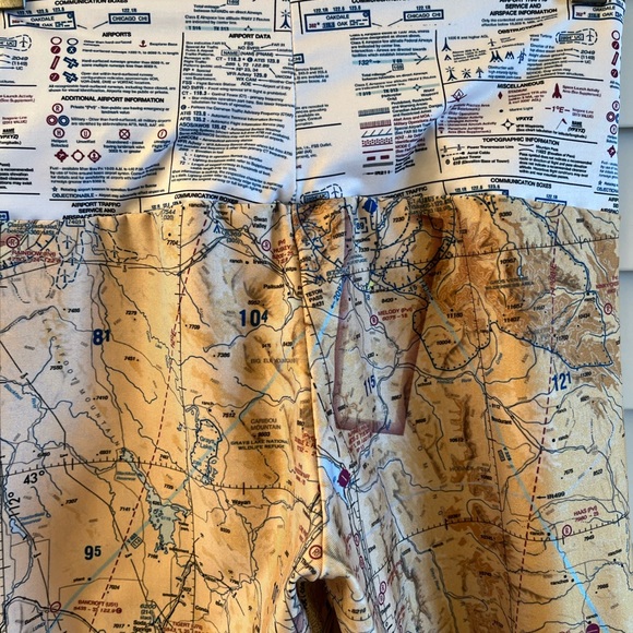 Airspace Leggings - Idaho - Base Turn - Yoga Exercise - Size S. - Picture 3 of 9